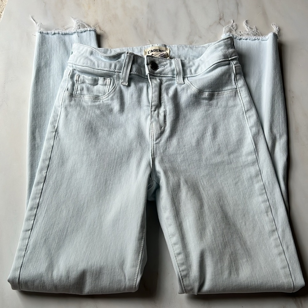 L'agence Margot High Rise Skinny Raw Hem Jeans in Blue Pastel! - Picture 9 of 9